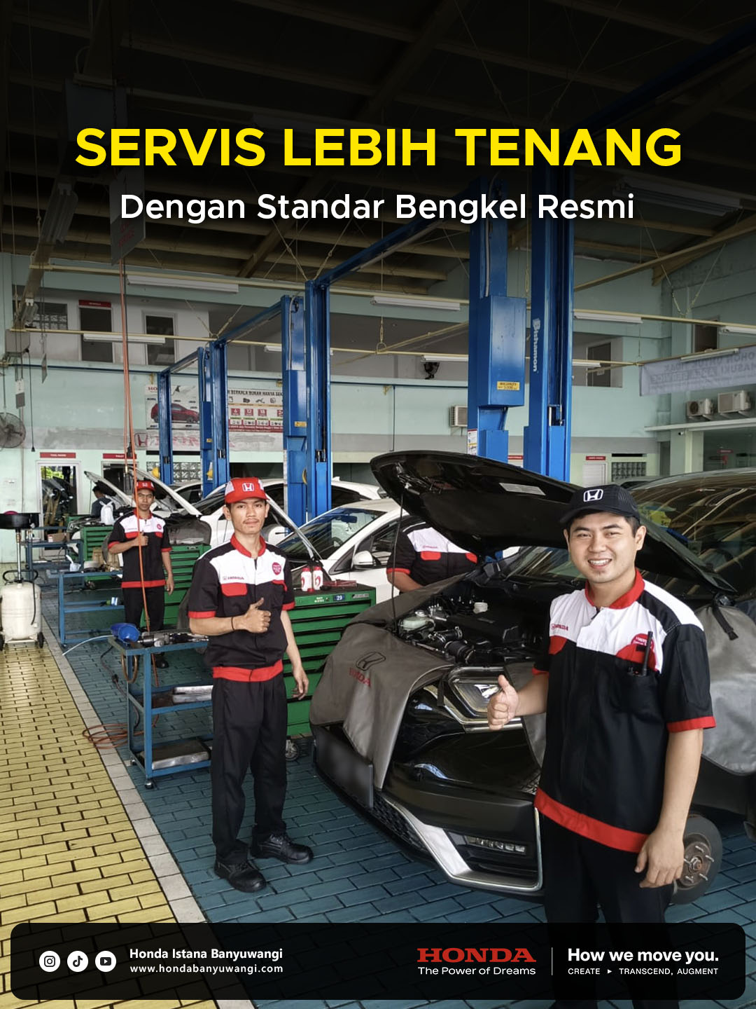 Mekanik Honda di bengkel resmi Honda Istana Banyuwangi