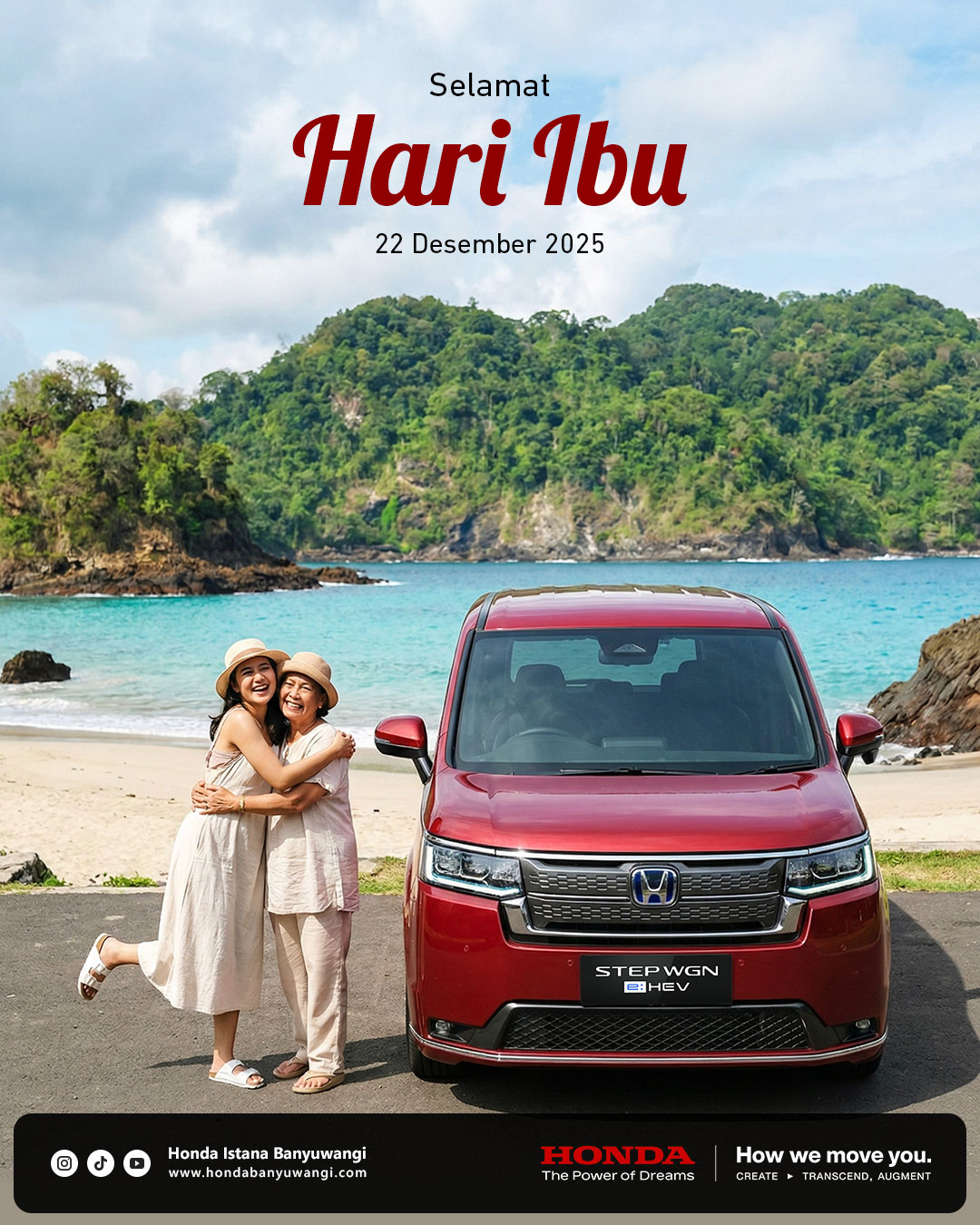 Ibu dan Nenek berdiri di samping Honda STEP WGN